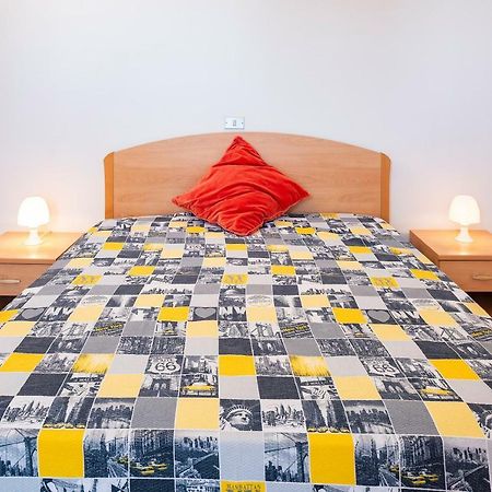 バルドリーノCasa Claireアパートメント エクステリア 写真